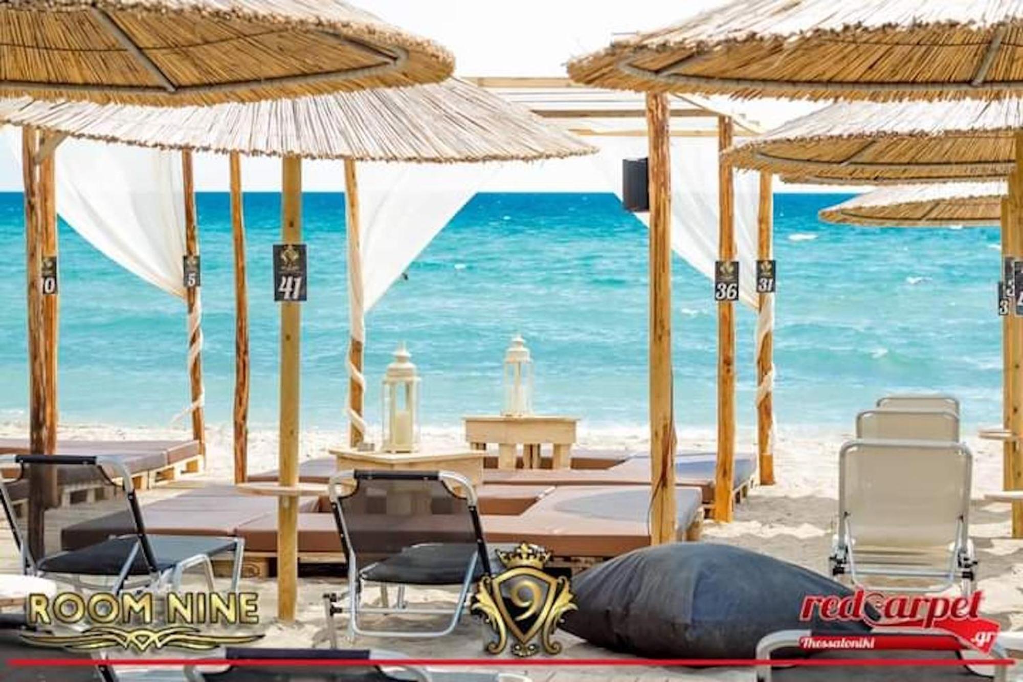 Room Nine 9 Beachfront Apartments Nea Kallikrateia Luaran gambar